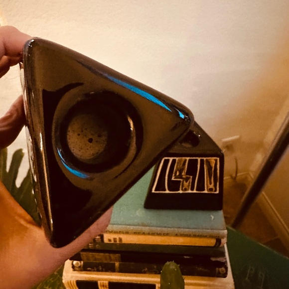 Vintage Mid-Century Modern Black and Gold Candlestick Holders - Picture 5 of 7